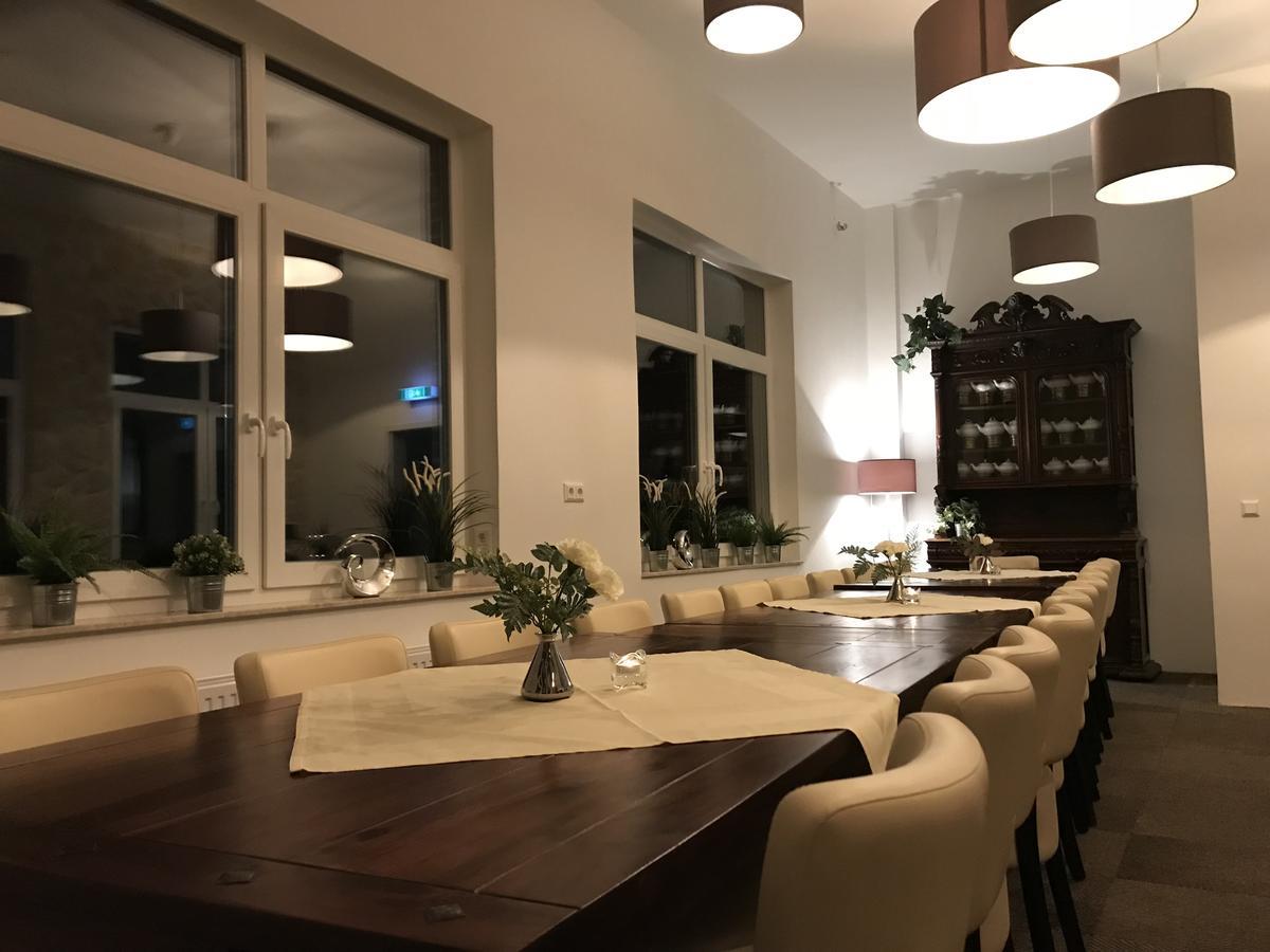 فندق Leezdorfer Hof المظهر الخارجي الصورة